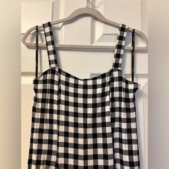Forever 21 Black & White Gingham Sweetheart Neckline Romper - Picture 3 of 14